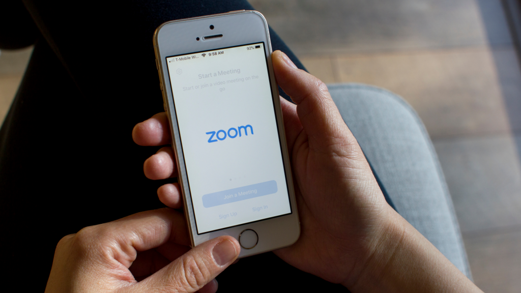 Principais diferenças entre o Zoom para desktop para smartphone