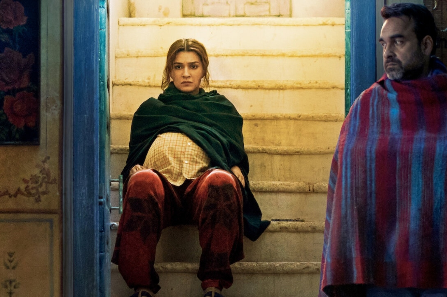 Confira aqui 5 motivos para assistir ao filme Mimi, atualmente disponível na Netflix (Imagem: Divulgação/Netflix | JioCinema)