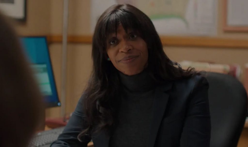 A atriz Merrin Dungey em seu papel como Adrianne Quinlan na série Big Little Lies (Imagem: Divulgação/HBO)