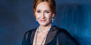 J.K. Rowling critica projeto de lei que facilita retificação de nome e gênero para pessoas trans